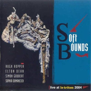 Live At Le Triton 2004