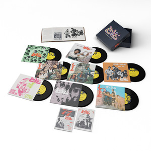 Expressions Tell Everything (VLS) CD1